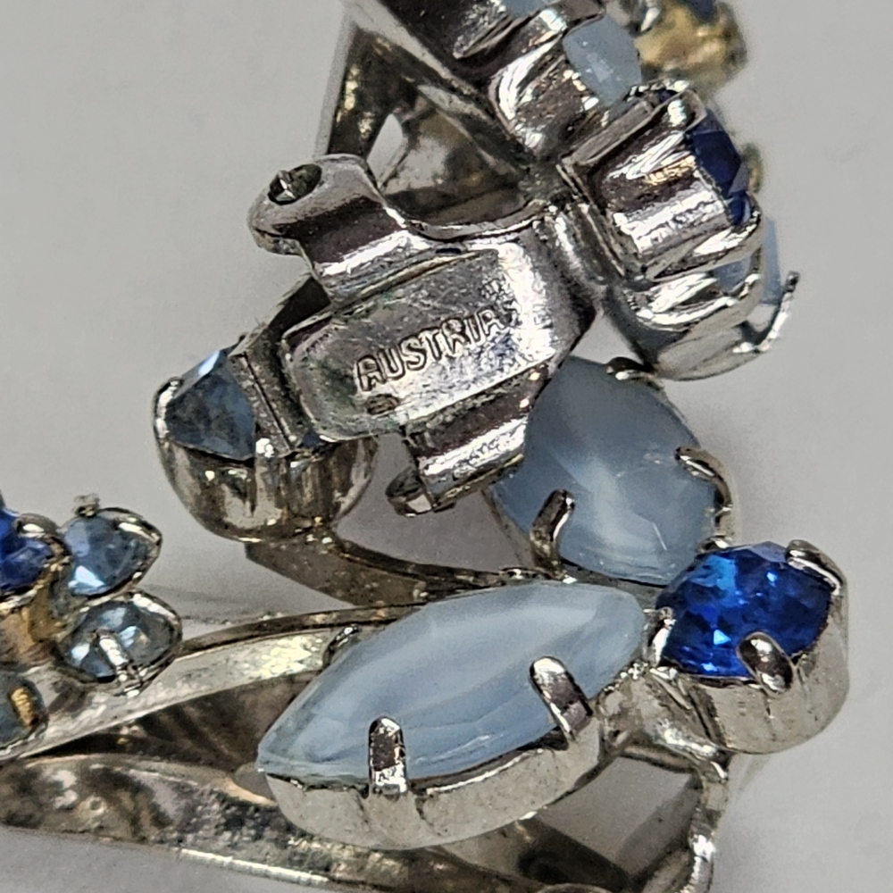 Austrian Frosted Blue and Silver Jewelry Set - Picture 3 of 3
